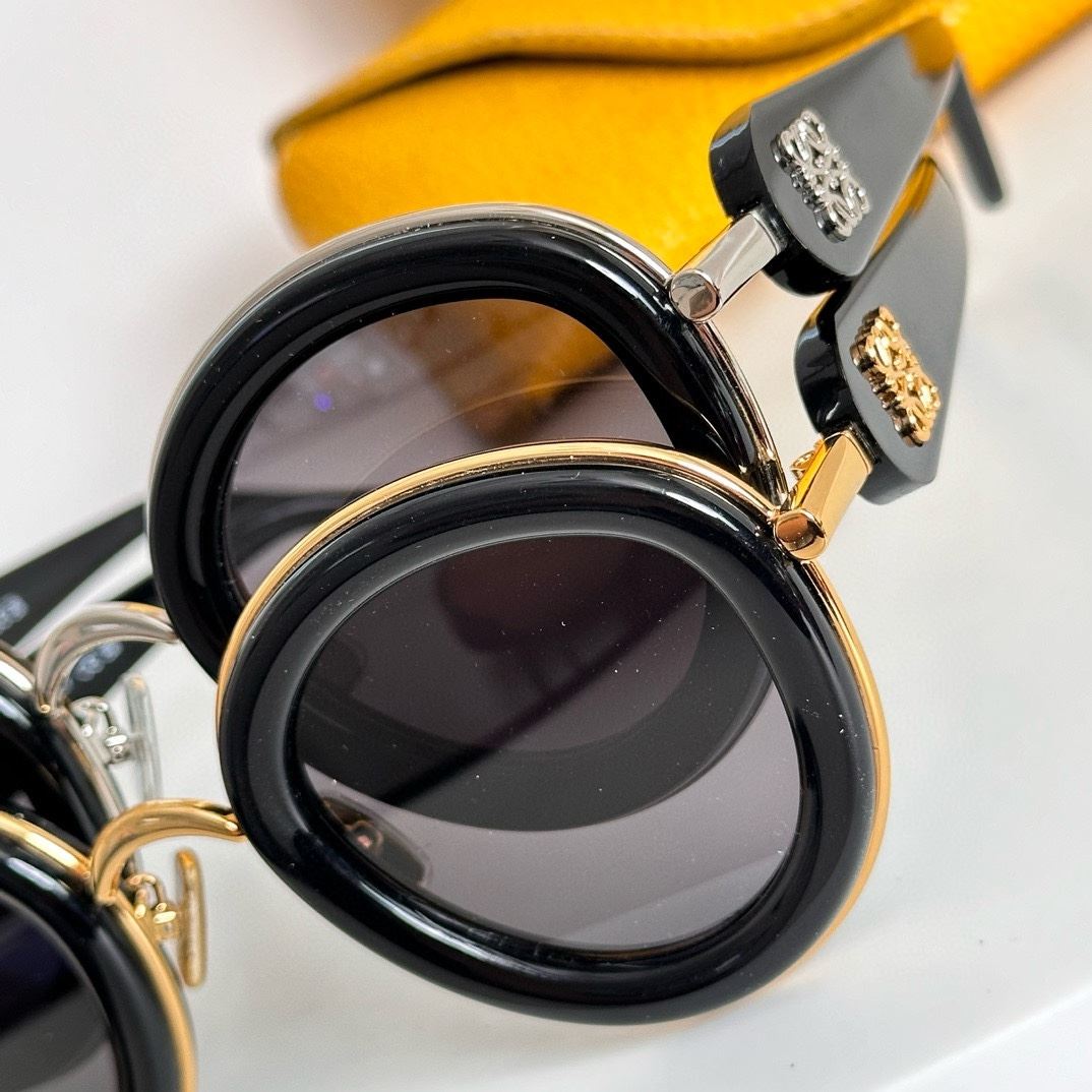 Loewe Sunglasses