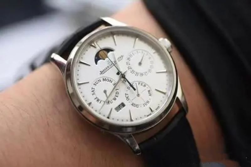 JAEGER-LECOULTRE Watches