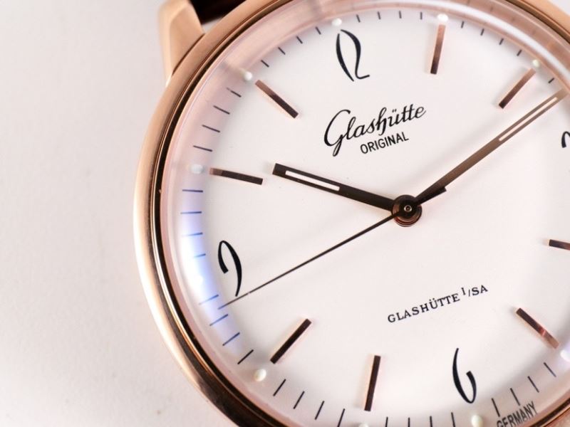 GLASHUTTE Watches