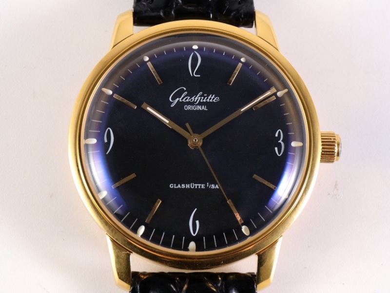 GLASHUTTE Watches