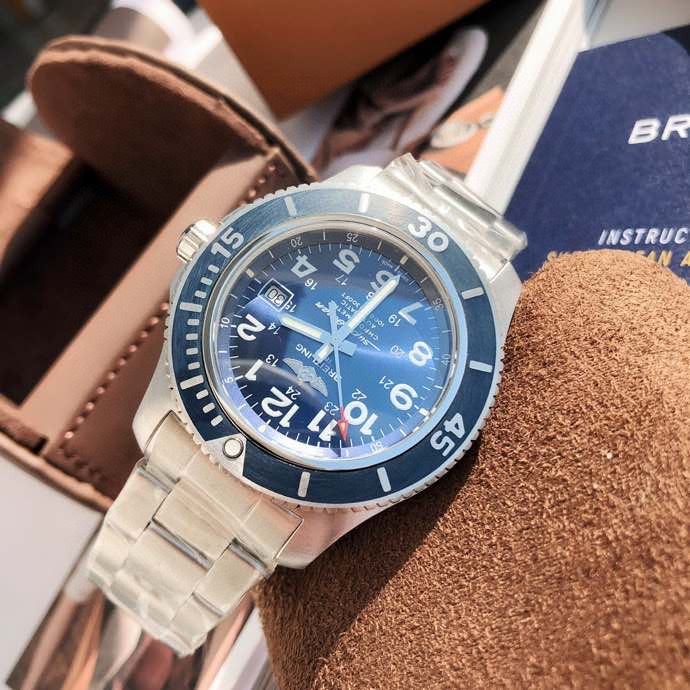 BREITLING Watches